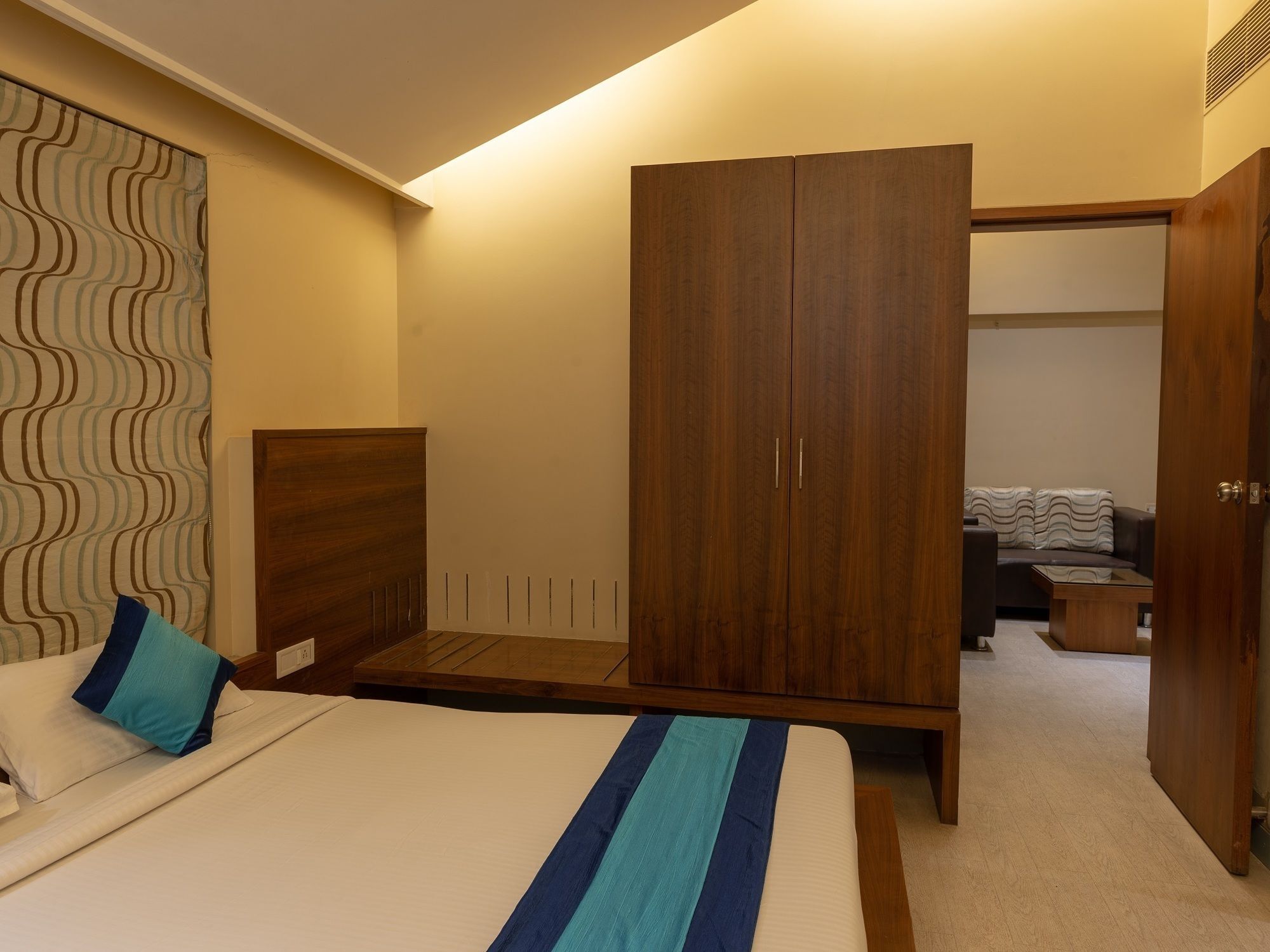 Hotel Mint Koregaon Park Pune Extérieur photo